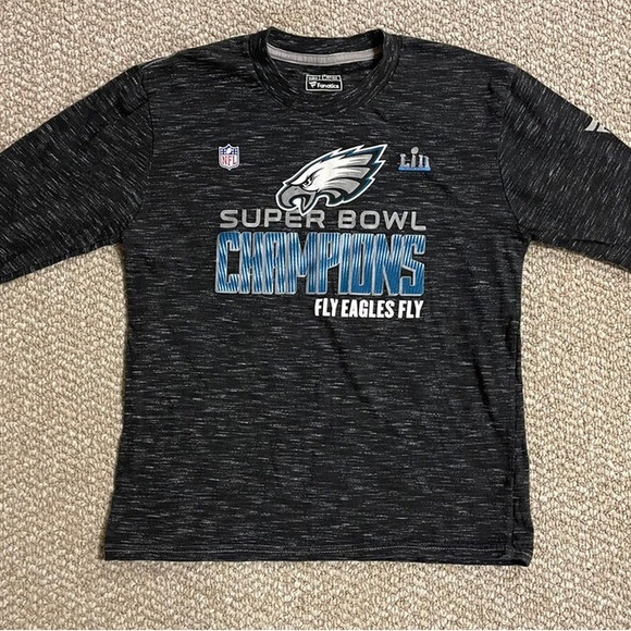 🦅 SUPER BOWL LII CHAMPIONS LS T-Shirt - Picture 2 of 3